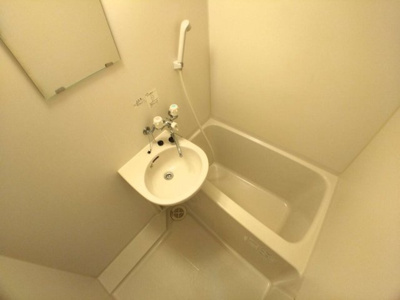 【浴室】 | レオパレス御陵 | 快適なバスルーム