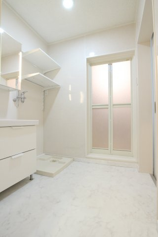 舞子台サニーハイツの洗面所