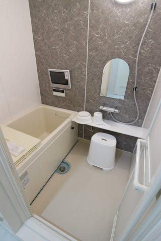 舞子台サニーハイツの浴室