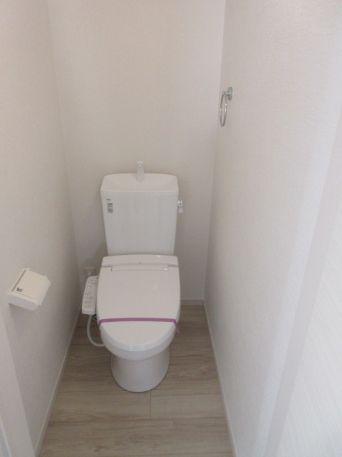 【仲介手数料無料】新築戸建　嵐山町川島1568-2（全2棟）のトイレ