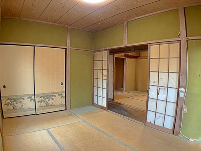 【居間・リビング】 | 元岩瀬住宅 | こちらのリビングで趣味の時間をお楽しみください