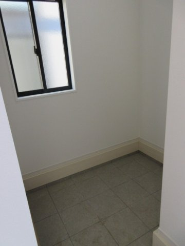 【仲介手数料無料】新築戸建　嵐山町川島1568-2（全2棟）の玄関