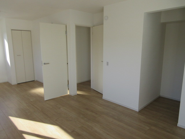 【仲介手数料無料】新築戸建　嵐山町川島1568-2（全2棟）の洋室