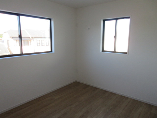 【仲介手数料無料】新築戸建　嵐山町川島1568-2（全2棟）の洋室