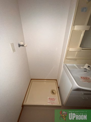 グランツアイの洗面所|ゆったりとスペースのある洗面所