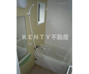 【浴室】 | メープルハウス | ゆったり過ごせるお風呂です