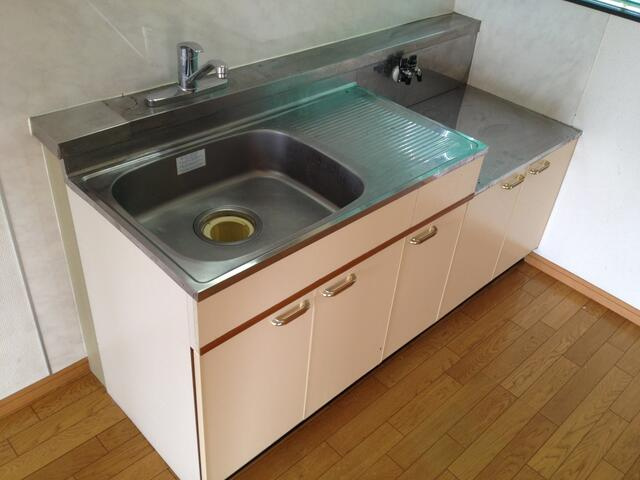 コーポラス近藤【キャッシュバック対象物件】のキッチン|使いやすいキッチンです