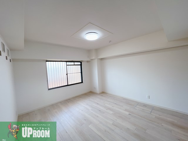 第2小林ビルの居間・リビング