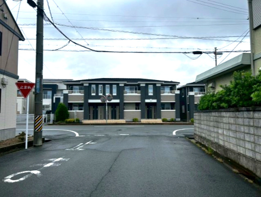 中古住宅　豊橋市牟呂水神町1番9外の前面道路含む現地写真