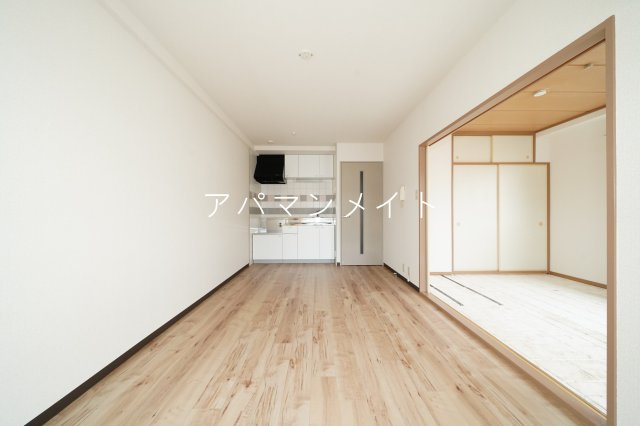 【居間・リビング】 | ヒルサイドパレスⅠ | リビングです