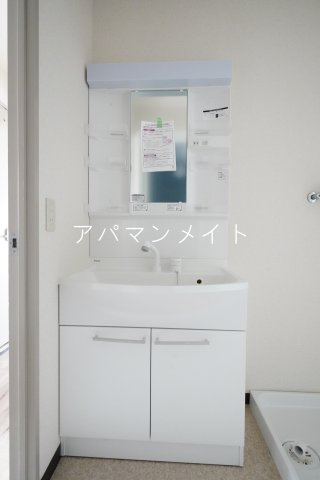 【洗面所】 | ヒルサイドパレスⅠ | 使いやすい洗面所です