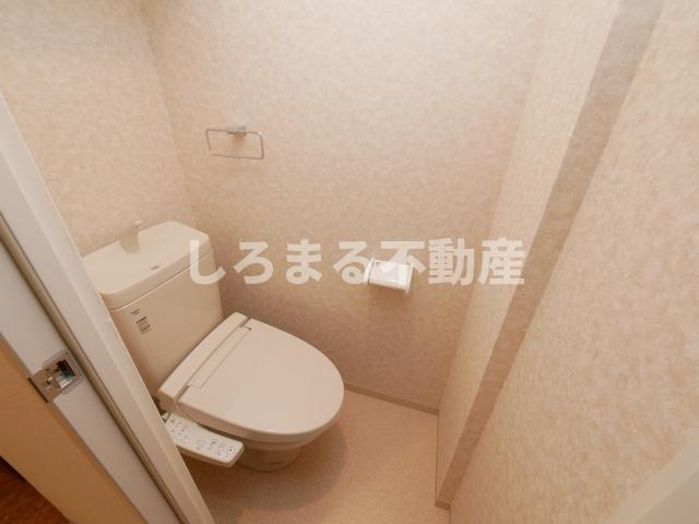 Luxe難波西Ⅲのトイレ