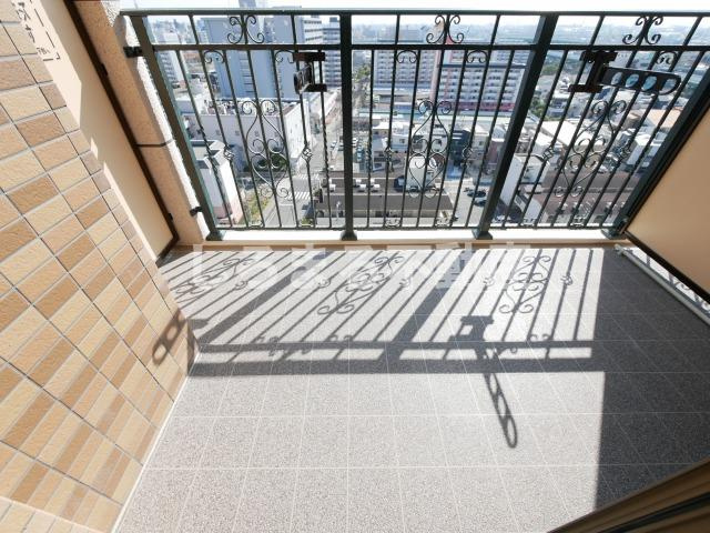 Luxe難波西Ⅲのバルコニー