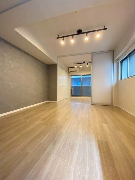 セノアタワー新大阪の居間・リビング