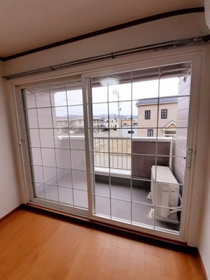 【バルコニー】 | グランシャリオ