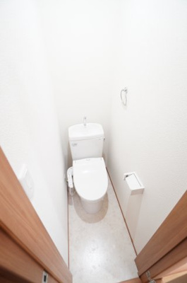 【トイレ】 | グランフェリオ本千葉 | ※同物件・同タイプの写真です。
