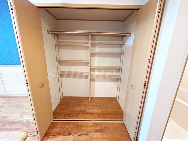 ストロベリーフィールズの収納|大容量収納クローゼット☆