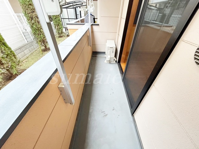 ストロベリーフィールズのバルコニー|バルコニー☆