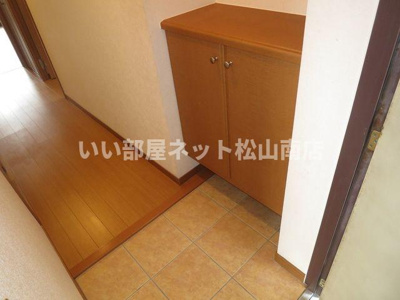 【玄関】 | マリベール・ナトゥーア