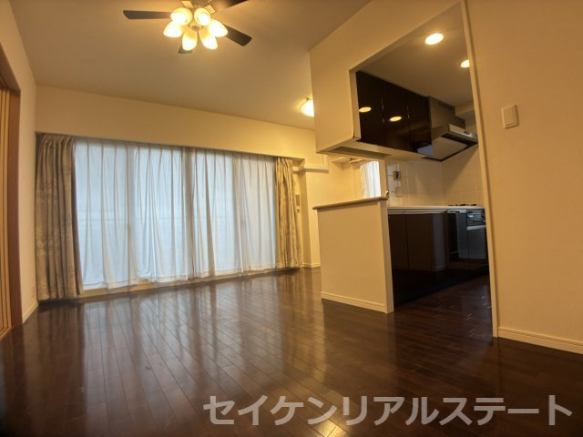 ガーデンブリーズ光の街　2階部分の居間・リビング|ゆったり過ごせるリビングです