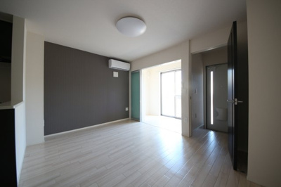 【居間・リビング】 | アルビコッカ | 他号室参考写真