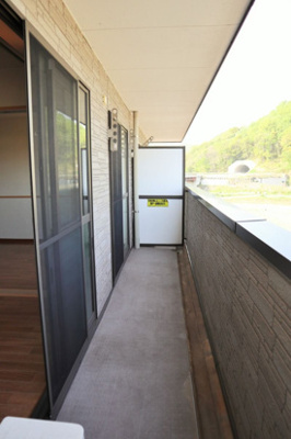 【バルコニー】 | メゾンラピス | 東向き