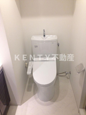 【トイレ】 | アルテシモエスト | 清潔感のあるトイレです