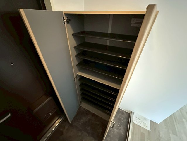 東灘スカイハイツの収納