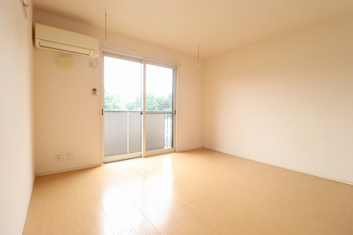 サンライズ武蔵野の居間・リビング