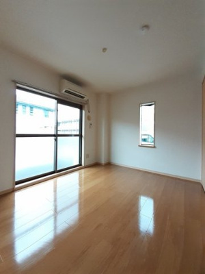 【内装】 | メモリーオキ２３３ | 中はこのようになっています