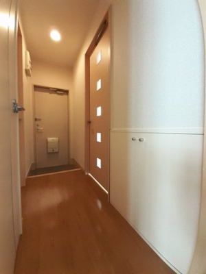 【玄関】 | メモリーオキ２３３ | 毎日通る玄関はこちらです