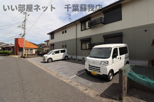 ボナール　Ａの駐車場|駐車場があります