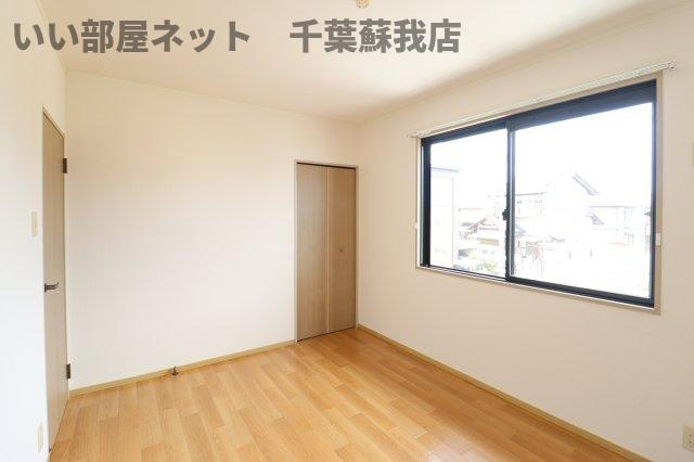 ボナール　Ａの洋室|広々とした洋室です