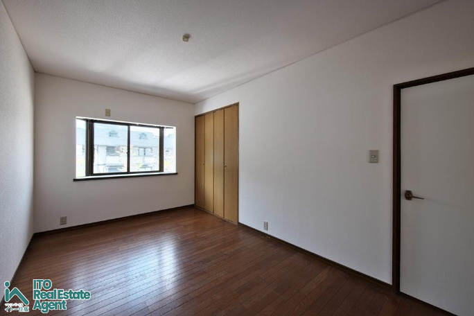 北区西賀茂北川上町　中古戸建の洋室