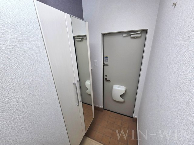 フリーデンハイム小浜の玄関