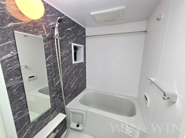 フリーデンハイム小浜の浴室