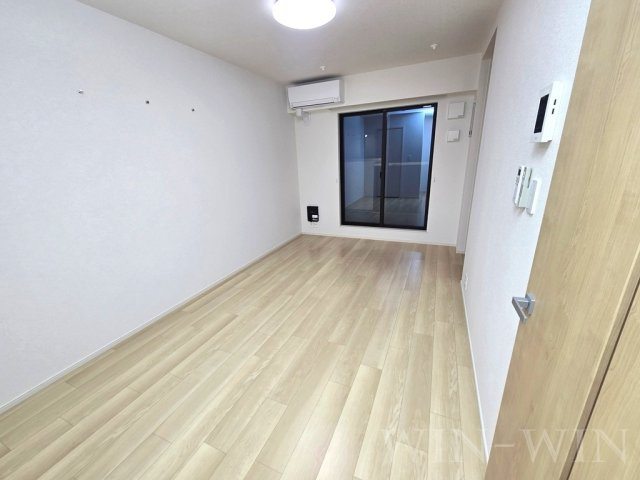 フリーデンハイム小浜の居間・リビング