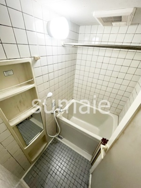 上小ハイツの浴室|快適なバスルーム