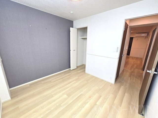 アイビー コート Aの洋室