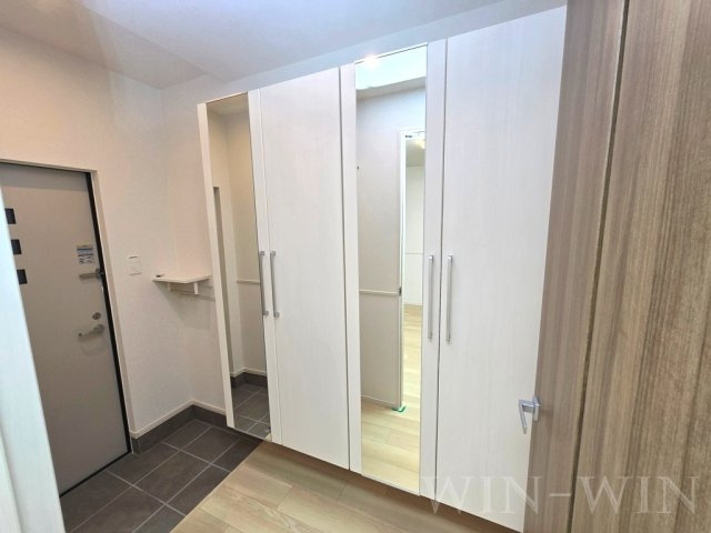 アイビー コート Aの玄関