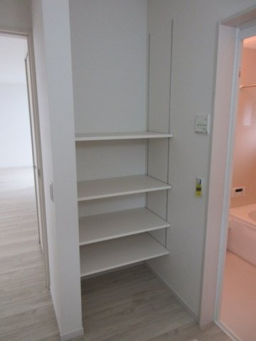 【仲介手数料無料】新築戸建　東松山市石橋1790-36（全1棟）の収納