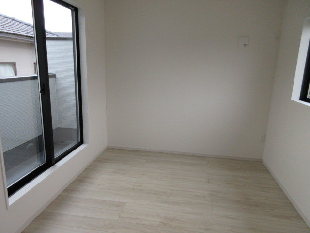 【仲介手数料無料】新築戸建　東松山市石橋1790-36（全1棟）の洋室