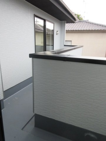 【仲介手数料無料】新築戸建　東松山市石橋1790-36（全1棟）のバルコニー