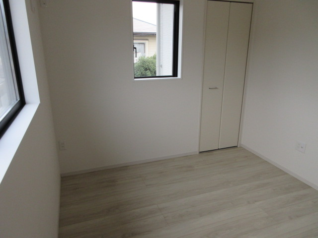 【仲介手数料無料】新築戸建　東松山市石橋1790-36（全1棟）の洋室