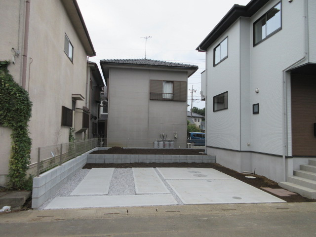 【仲介手数料無料】新築戸建　東松山市石橋1790-36（全1棟）の駐車場