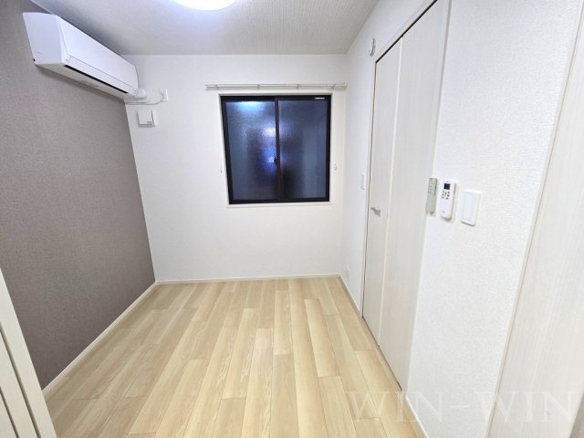 ブルーデイジーの寝室