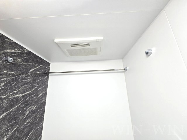 ブルーデイジーの浴室