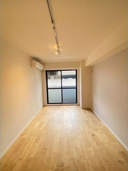 CITY SPIRE上本町の洋室