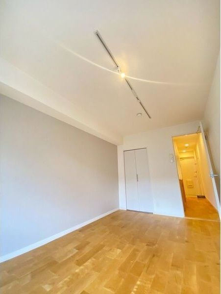 CITY SPIRE上本町の洋室