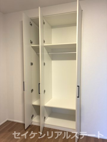 ガーデンブリーズ光の街　の収納|収納スペース豊富です